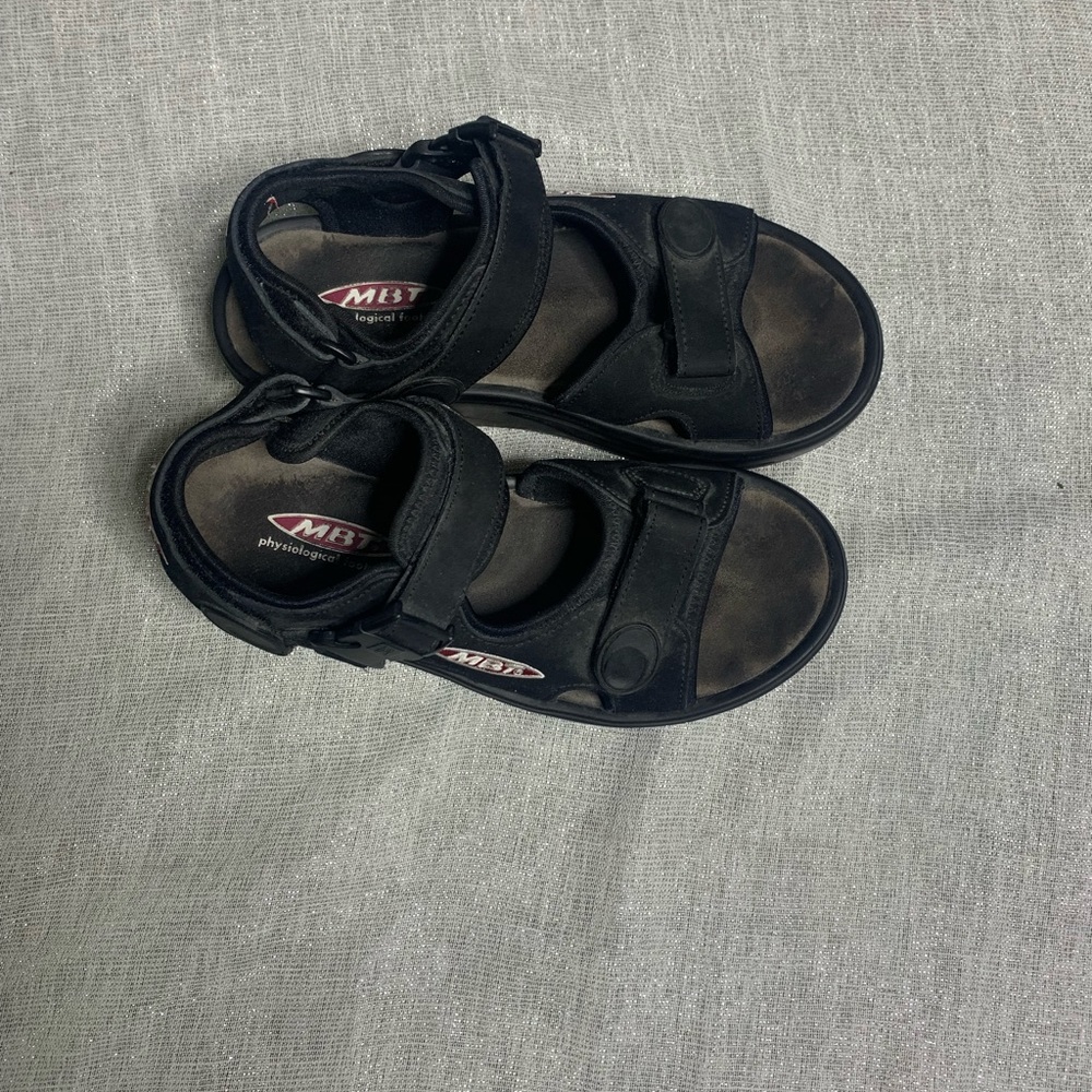 Well loved MBT Womens Sport Sandal with level 2 rock and adjustable straps uk 5 - Picture 5 of 6
